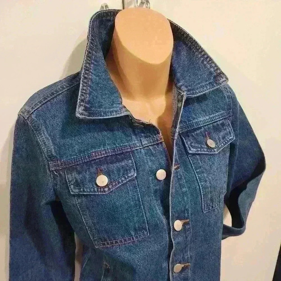 NEW NWT Boohoo Women's Jodie Oversize Denim Boyfriend Jacket Blue - Picture 6 of 16